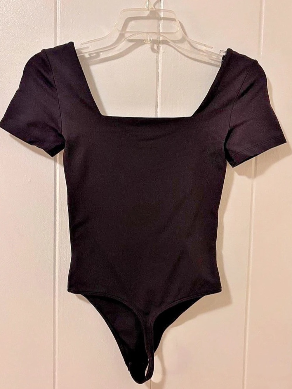 Babaton Contour Squareneck Shortsleeve Bodysuit Black XS